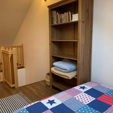 Apartament * Моронг