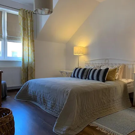 Апартаменты Apartament Моронг